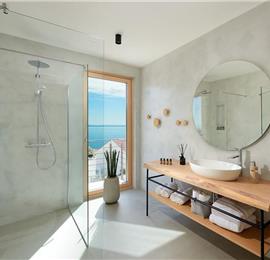 3 bedroom villa with pool and sea views Hvar island sleeps 6